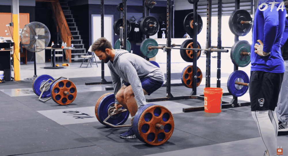 Βασική προπόνηση δύναμης για αθλητές με ασκήσεις, ένταση και συχνότητα στο UnityCore Χαλάνδρι